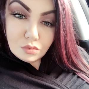 Meet your Posher, Daniela